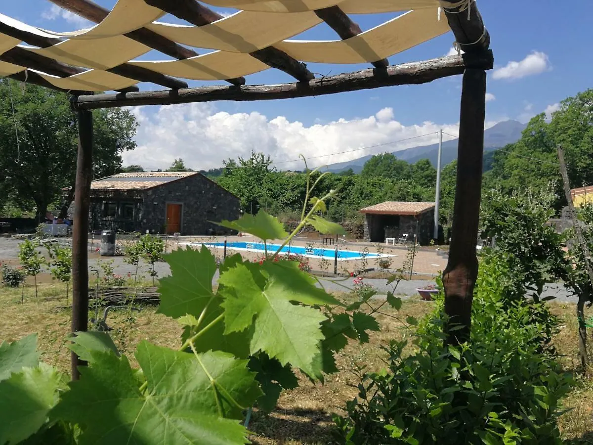 Farm stay Viola Nel Parco Villa Sant'Alfio